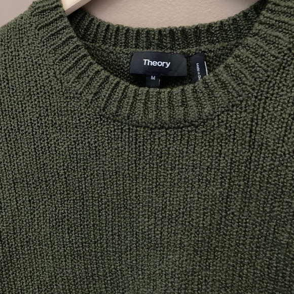 Theory army green merino wool sweater - Picture 4 of 9